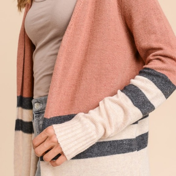 Rustic Cardi - Picture 2 of 4